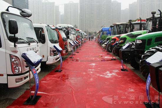 现场展车 (9).jpg