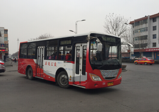在石嘴山市运行的亚星CNG客车.jpg