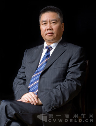 全国人大代表、河南天伦集团董事长张瀛岑.png