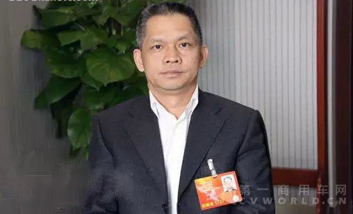 全国人大代表、科力远董事长钟发平.png