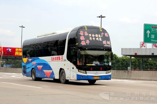 1 金旅客车保障春运归家路.jpg