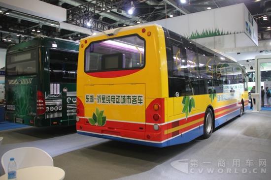 东湖沂星纯电动低地板公交车2.jpg