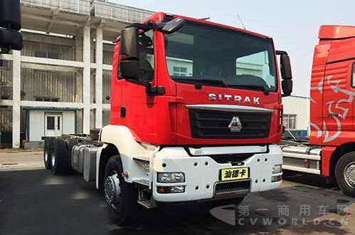 重汽消防车.jpg