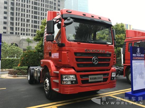 陕汽德龙新M3000 4×2牵引车.jpg