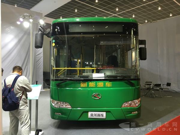 大金龙XMQ6106AGHEV12混合动力客车1.jpg