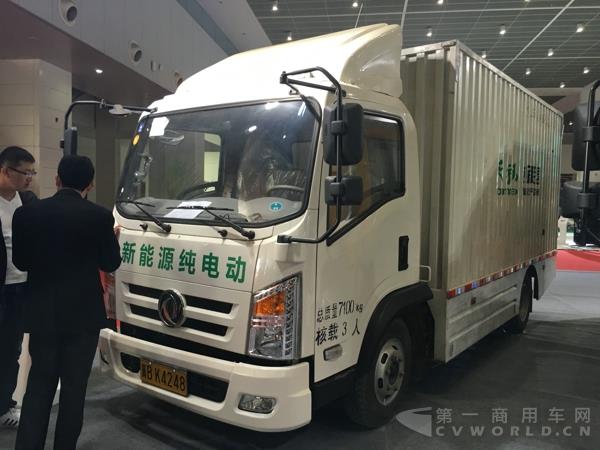 东风特汽3T纯电动物流车2.jpg