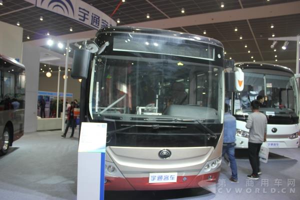 宇通ZK6805BEVG1纯电动城市客车 (4).jpg