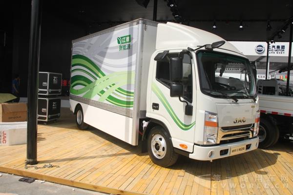 江淮帅铃i5电动车 (1).jpg