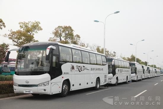 敦煌旅汽购买的批量海格客车 (2).jpg