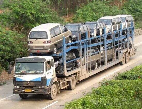轿运车.jpg