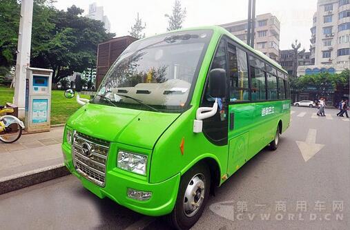 迷你公交车.jpg