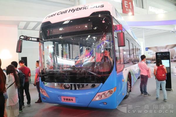 宇通第三代燃料电池客车.jpg