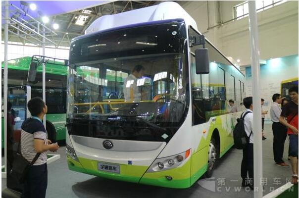 宇通插电式公交H8.jpg