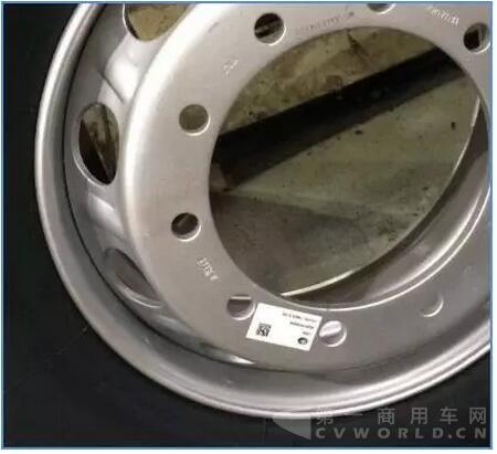 解放J6P 8X4质惠版载货车7.jpg