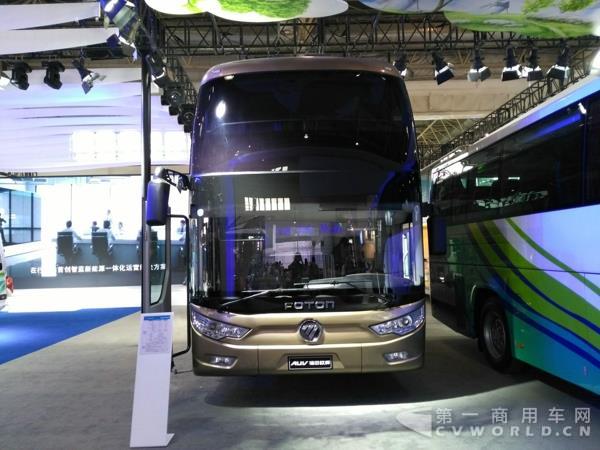 欧辉BJ6122超级客车.jpg