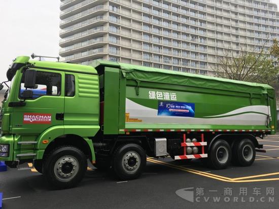 陕汽德龙M3000 8×4渣土车，搭载潍柴WP10.350E53发动机，欧五排放，汉德16吨MAN技术双级铸造桥，速比5.262IMG_1541.jpg