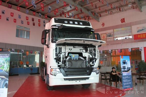 现场展车.jpg