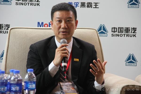 埃克森美孚亚太润滑科技中心经理梁克坚.jpg