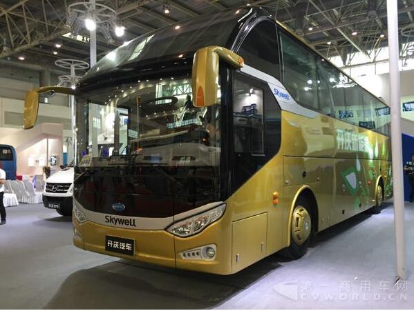 NJL6125HEV四模混合动力客车.jpg