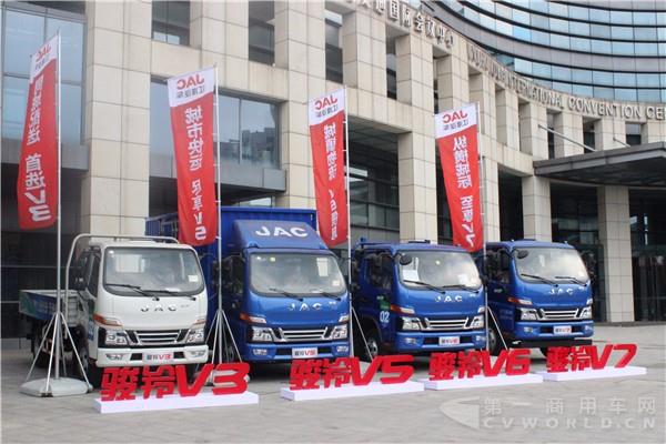 骏铃全系国五新品.jpg