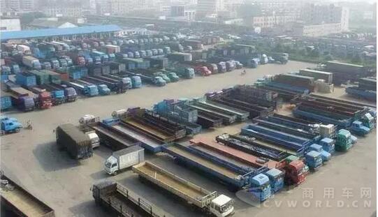 新政出台17米5大板会变成废铁吗？.jpg