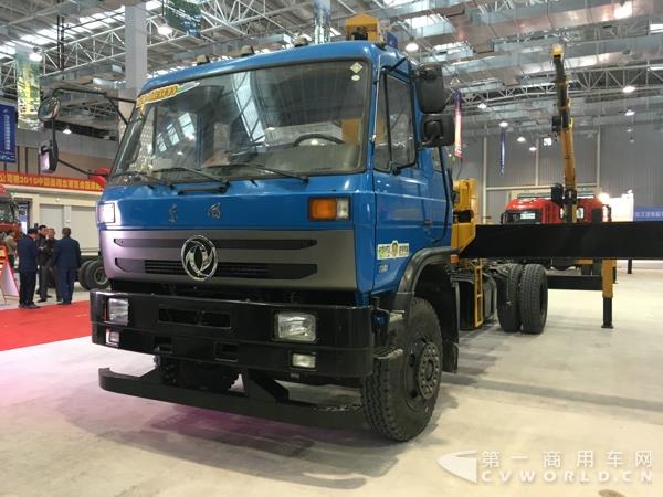 东风专用车 2.jpg
