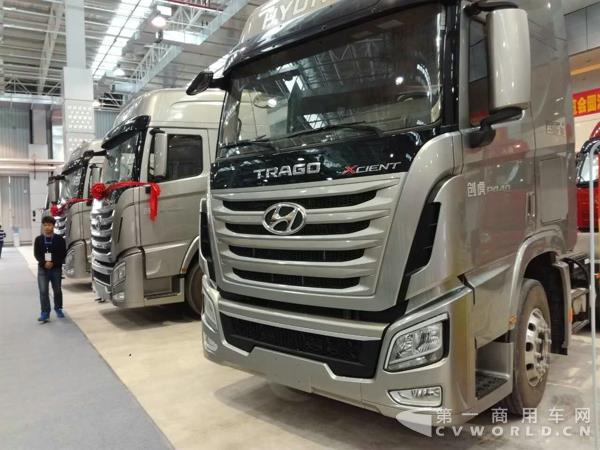 四川现代展车.jpg