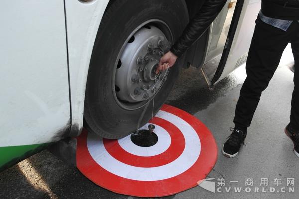裁判检查定点停车.jpg