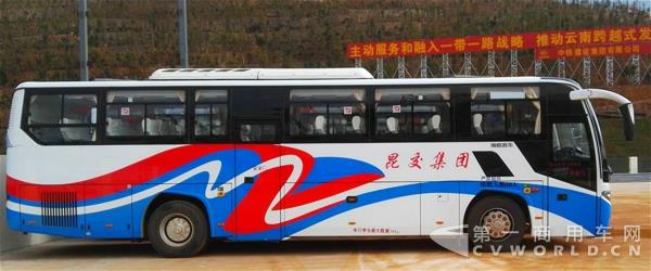 海格KLQ6115客车 (2).jpg