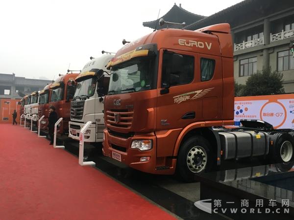 现场展车.jpg