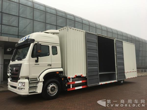豪瀚J5G 4×2 厢式车 3.jpg