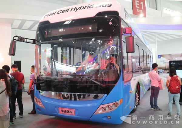 宇通发布第三代燃料电池客车.jpg