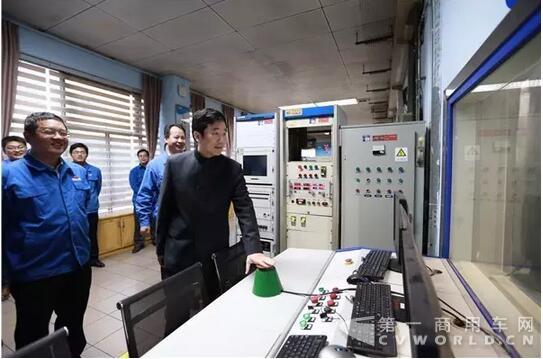 四款国六发动机今日诞生 玉柴跨入国六时代.jpg
