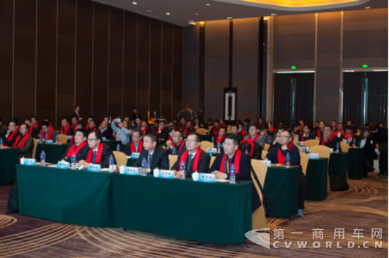 长久集团改装车系统2017年供应商大会顺利召开274.png
