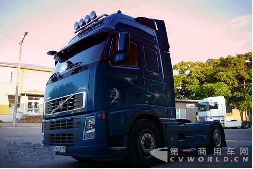 沃尔沃FH Ocean race限量版卡车.jpg