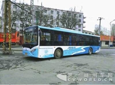 兰州纯电动公交车.jpg