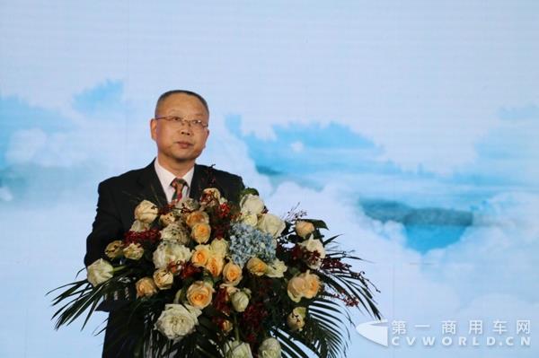 中国重汽集团党委副书记、副总经理于有德.jpg