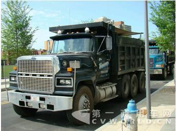 Ford LTL-9000.jpg