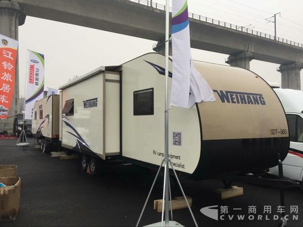 卫航房车.jpg