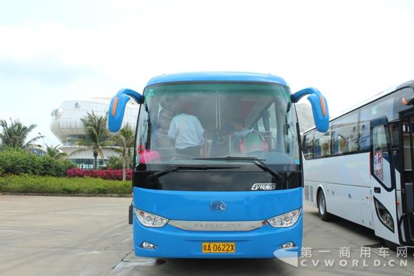 安凯HFF6109K10EV纯电动客车 (1).jpg