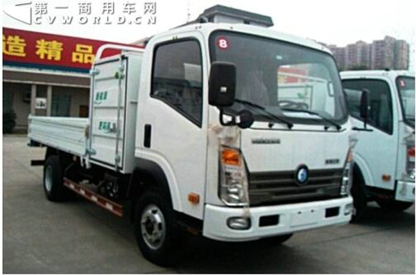 重汽王牌纯电动轻卡.jpg