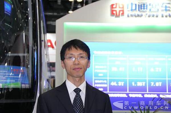 中通客车品牌文化部部长李笃生.jpg
