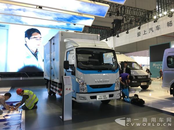 全新一代跃进EC100-33新能源轻卡.jpg