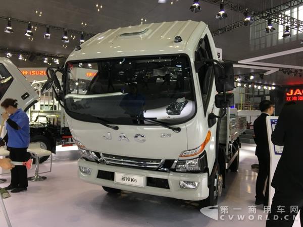 骏铃V6.jpg