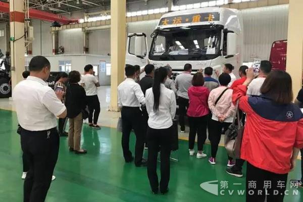 订车57台！焦作广源客户大运行活动圆满举行.jpg