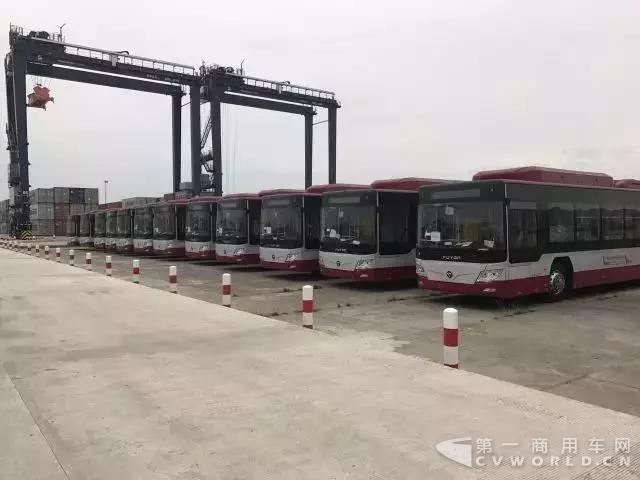 央视专访福田欧辉千台公交车交付缅甸！.jpg