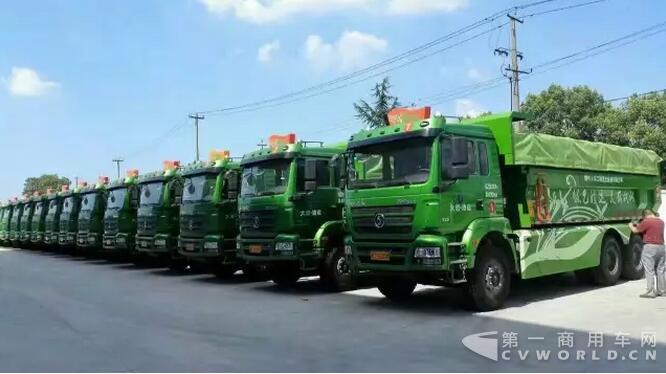 自卸车.jpg