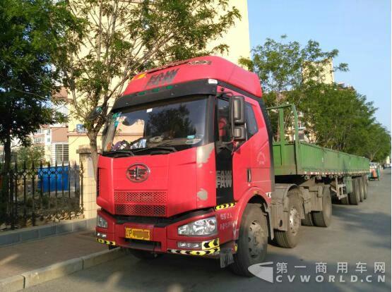 因为爱情和锡柴  看任光辉如何浪漫地开卡车3.jpg