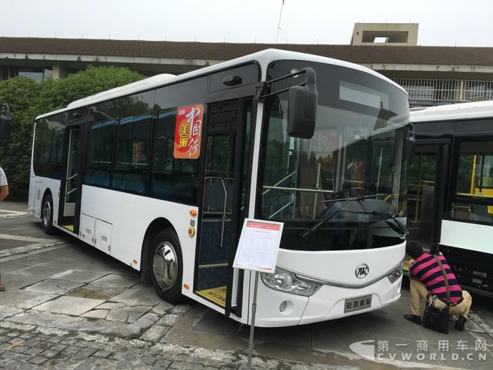 安凯HFF6104G03EV21公交.jpg
