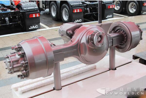 现场订车22台 美驰助阵江淮K7高安上市2.jpg